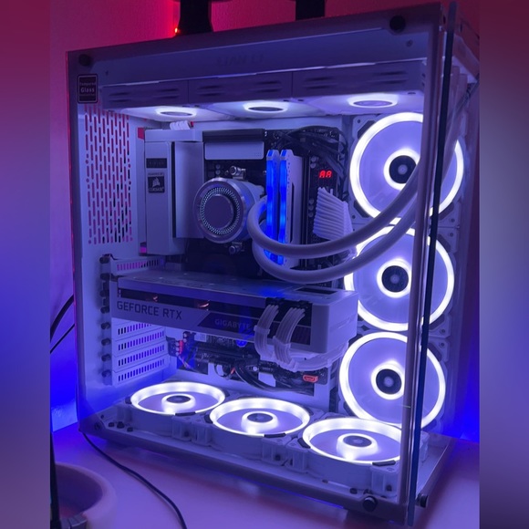 Pc gaming : GeForce RTX 3070 , AMD Ryzen , Windows 10 pro - Picture 2 of 2